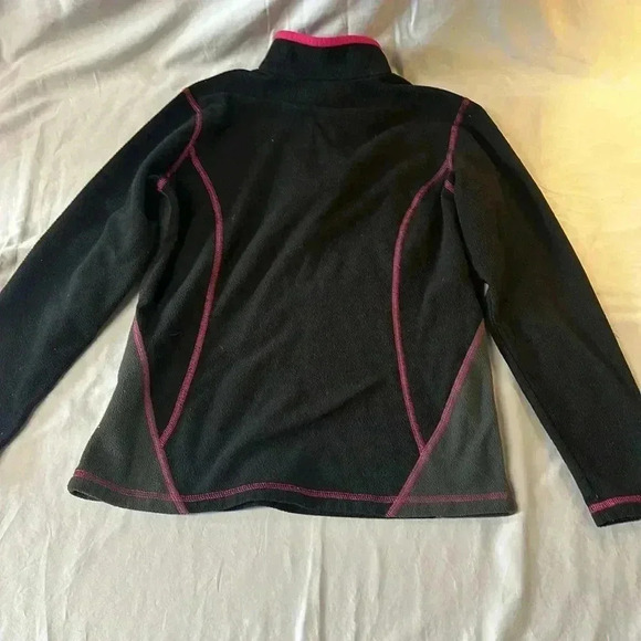 The North Face - 1/4 zip pullover fleece jacket/sweater. Size L - Picture 5 of 5